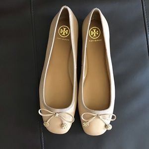 NWT | Tory Burch Laila leather ballet flat